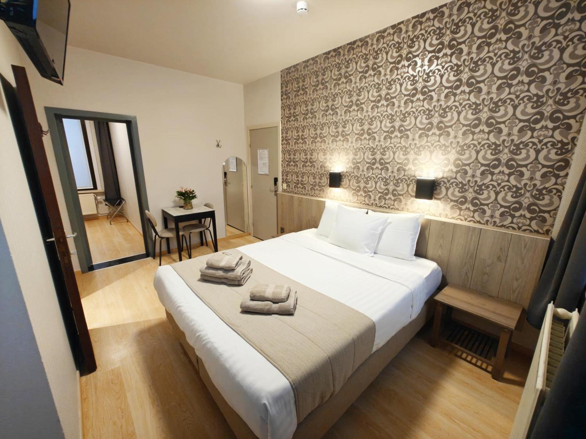 Hotel Tropicana บลังเคนเบอร์เก ภายนอก รูปภาพ